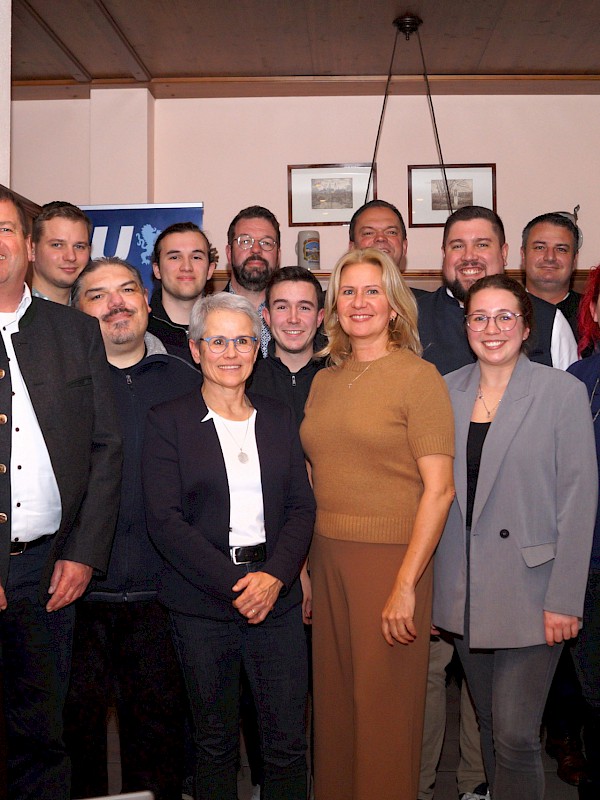 CSU-Ortsverband Kranzberg nominiert Petra Horneber einstimmig zur Bürgermeisterkandidatin