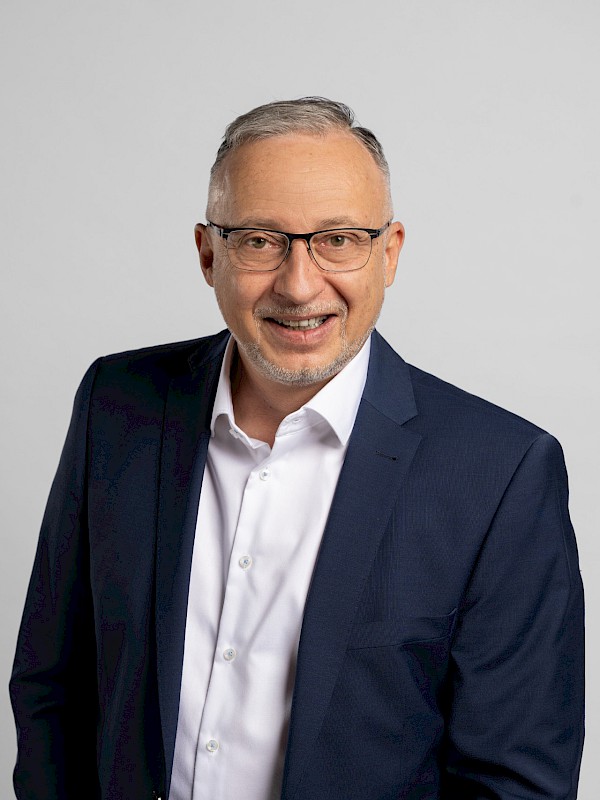 Dr. med. Christoph Neuhofer